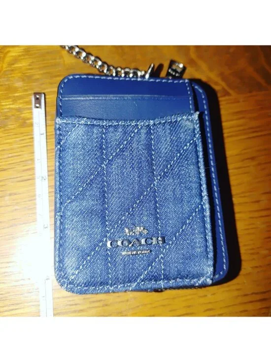 Coach Denim Blue Quilted Smooth Leather Zip Closure Wallet Chain Card Slots Silv - Picture 5 of 13